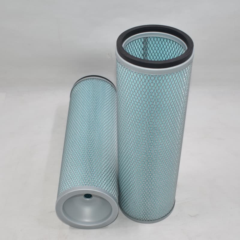Fleetguard AF4896 replacement air filter