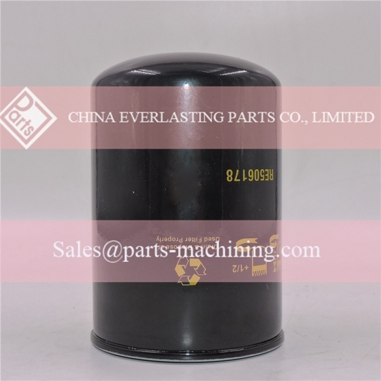 Reemplazo del filtro de aceite lubricante John Deere RE506178