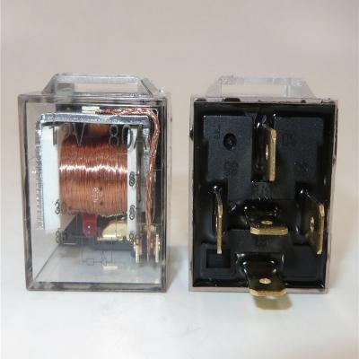 relé automotriz general 12V 24A 80A 5 pines con lámpara
