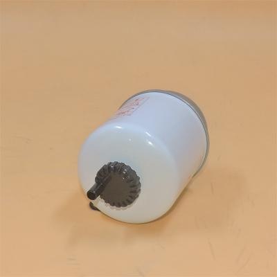 6671649 Separador de agua y combustible 34181 33361 WF10127 Proveedor profesional