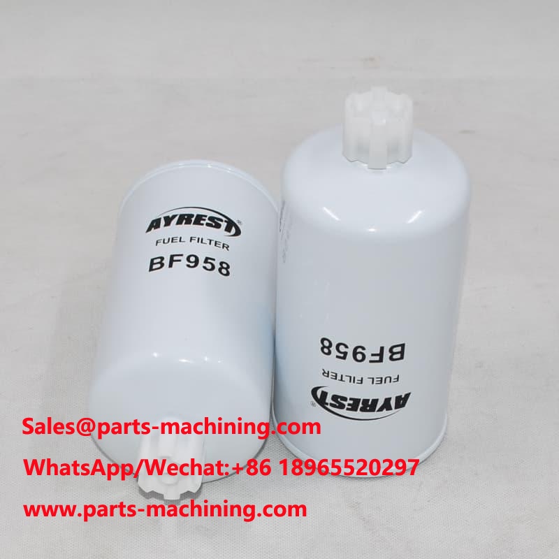 Reemplazo del filtro separador de agua y combustible BF958