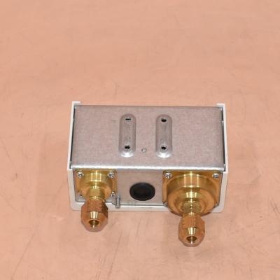 Sustitución del interruptor de presión P830E