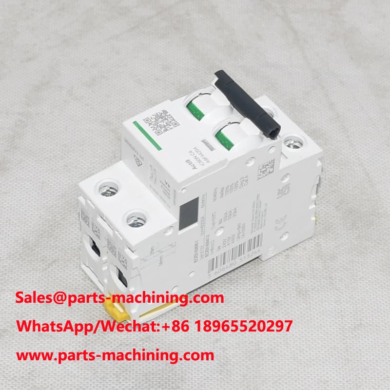 Disyuntor miniatura A9F44204 IC60N C 4A 25KA