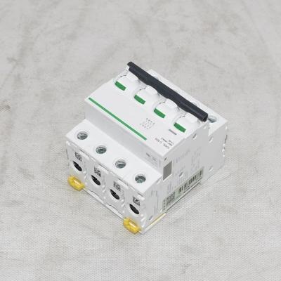 Interruptor automático miniatura IC65L-C63A-4P 4P C 63A
