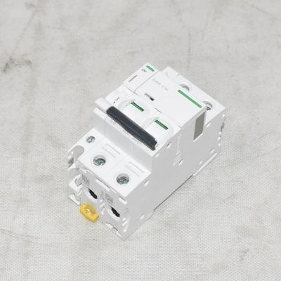 Interruptor disyuntor IC65N 2P C 6A 400V 6kA