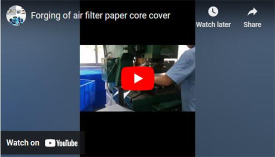 Forjado de la cubierta del núcleo de papel de filtro de aire.
